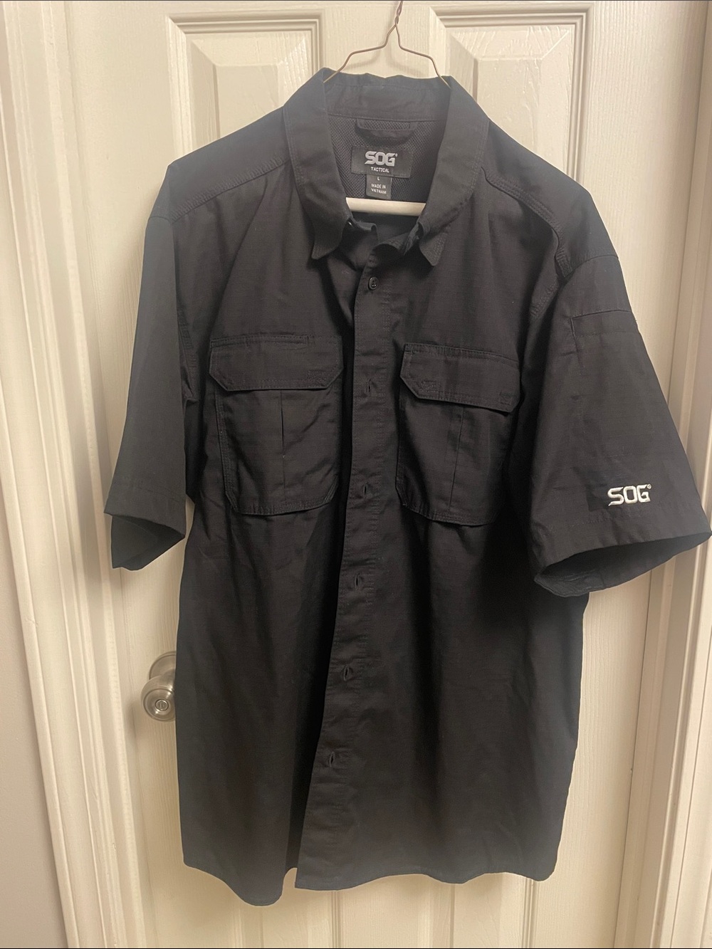 SOG Black Short-Sleeve Utility Button-Down Shirt